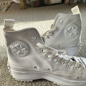 Size 8 platform run star converse sneakers- worn one time